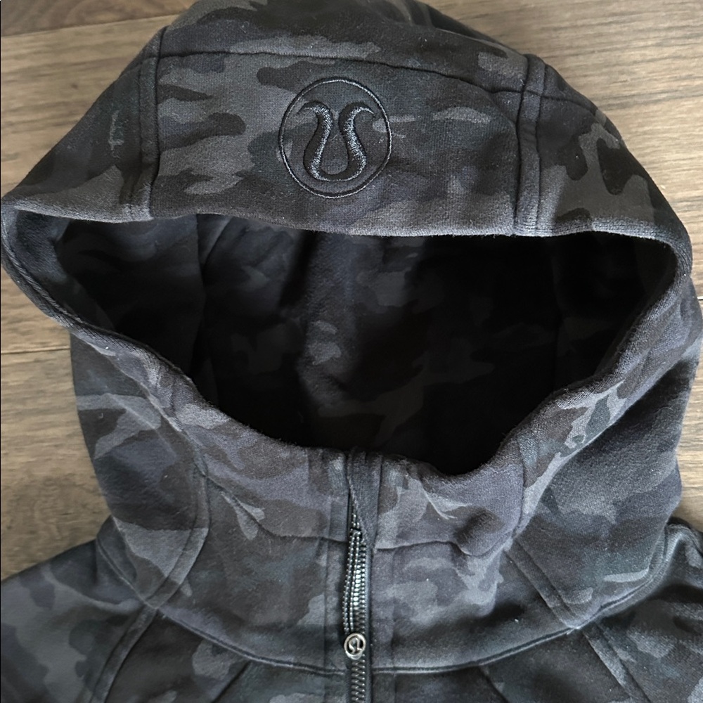 Lululemon Scuba Full-Zip Hoodie, Incognito Camo Multi Gray - Picture 3 of 7